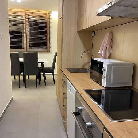 Idealapartments Llc 4 Приштина Экстерьер фото