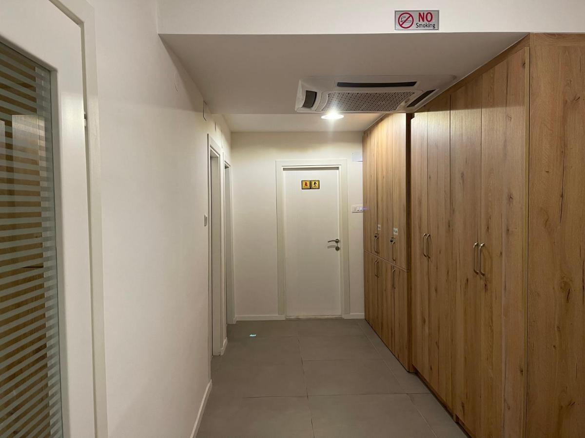 Idealapartments Llc 4 Приштина Экстерьер фото